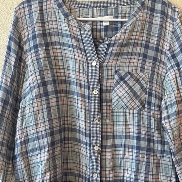 Large petite J. Jill Blue Plaid Button Front Soft Gauze
Long Sleeves - Picture 13 of 16